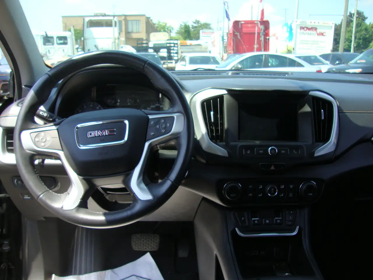 GMC Terrain photo GMC Terrain
