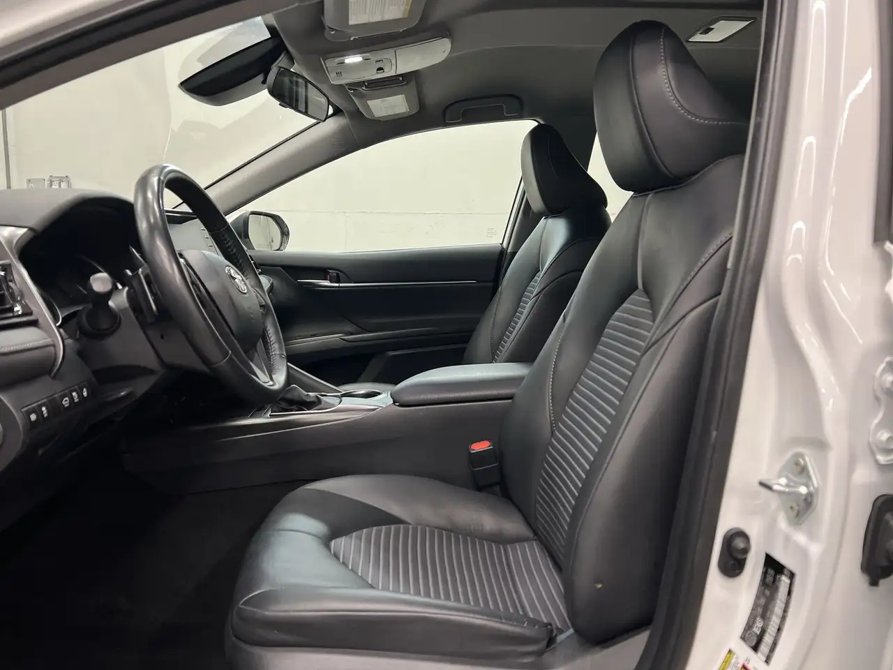 Toyota Camry снимка Toyota Camry