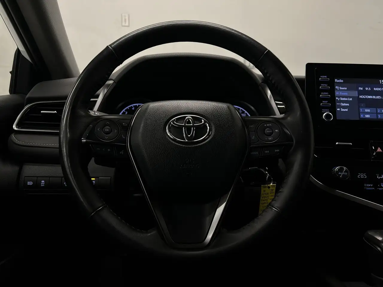 Toyota Camry снимка Toyota Camry