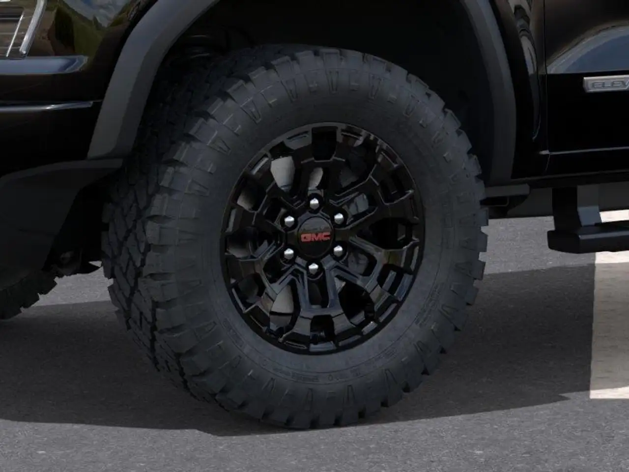 GMC Canyon photo GMC Canyon