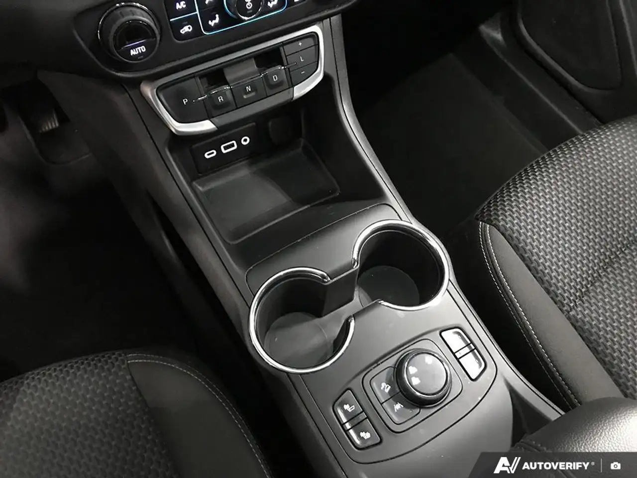 GMC Terrain снимка GMC Terrain