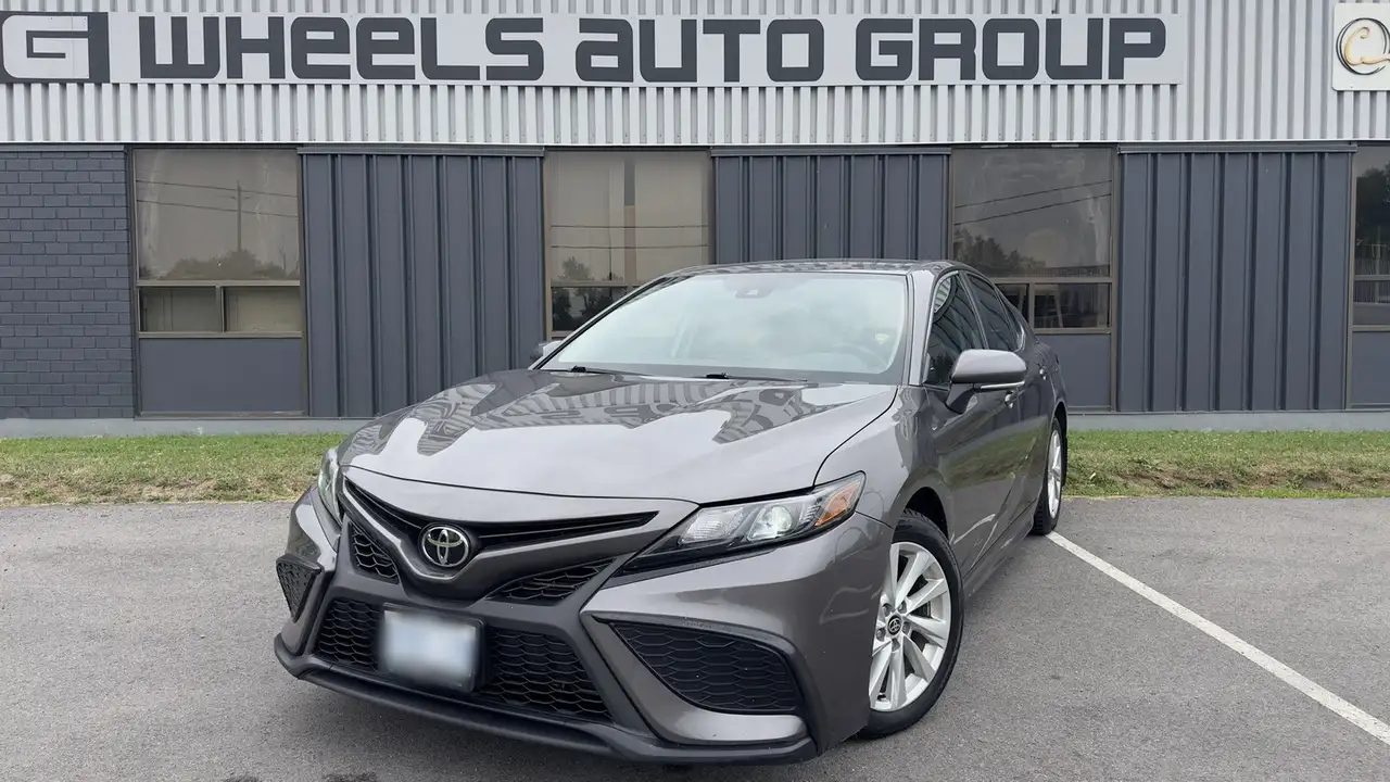 Toyota Camry снимка Toyota Camry