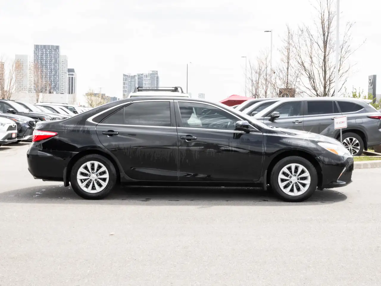 Toyota Camry fotografie Toyota Camry
