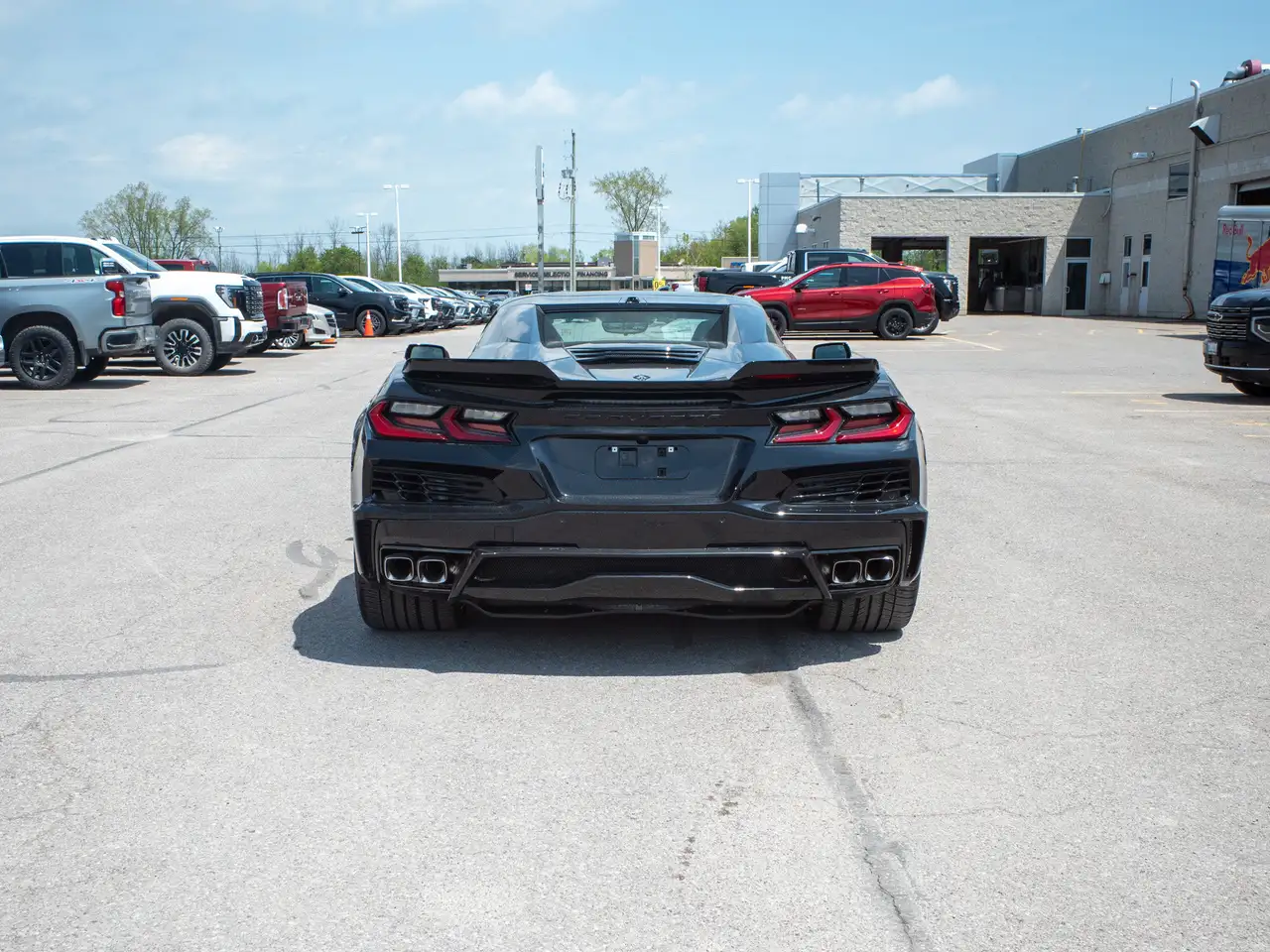 Chevrolet Corvette снимка Chevrolet Corvette