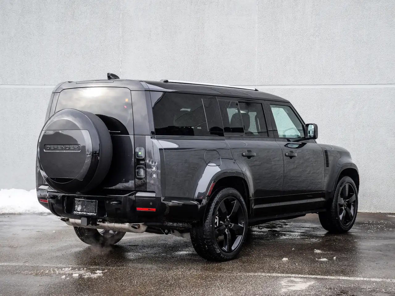 Land Rover Defender photo Land Rover Defender