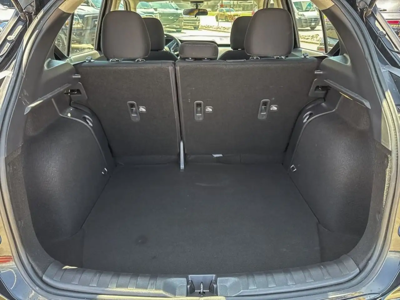 Nissan Kicks снимка Nissan Kicks