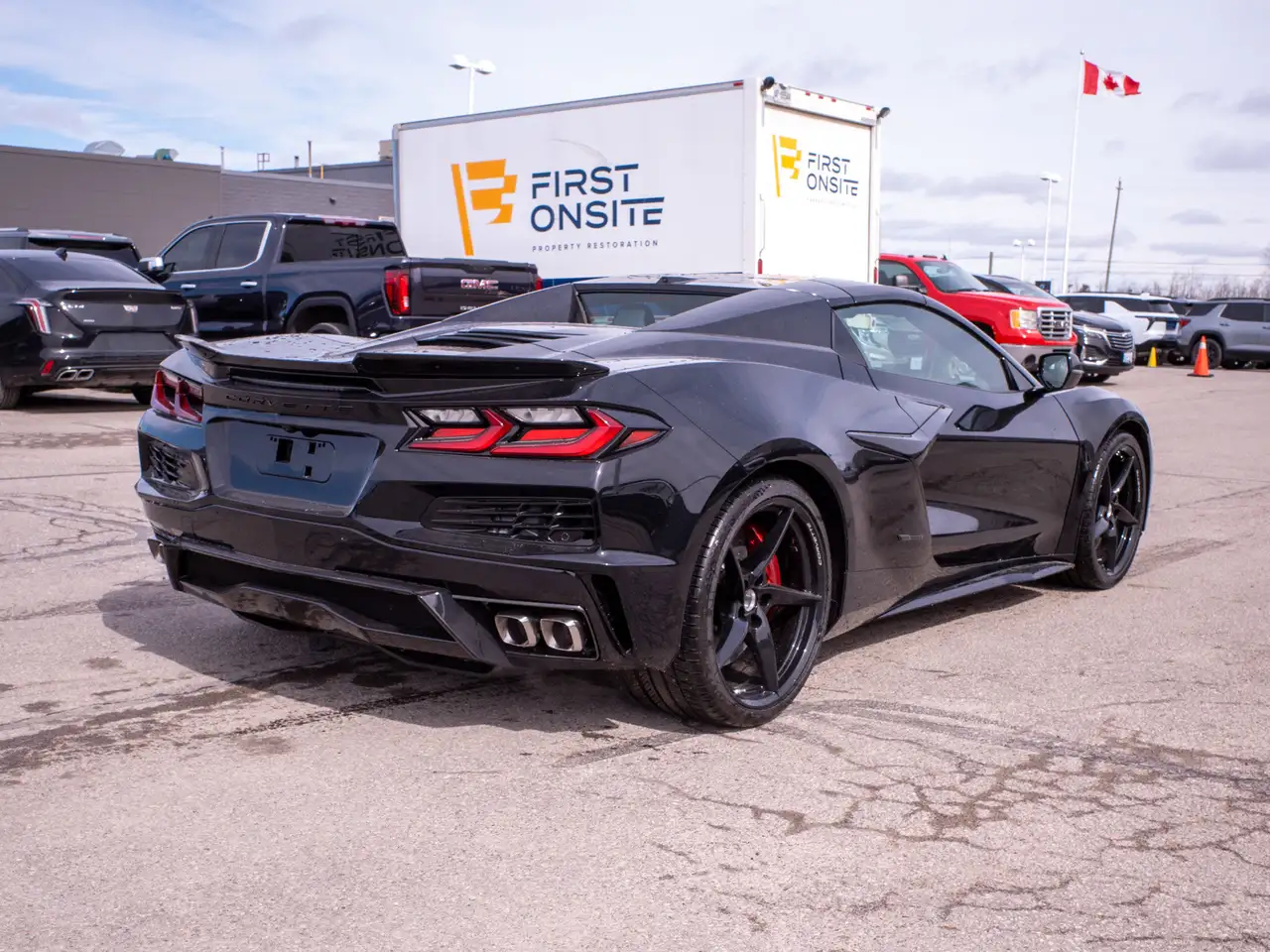 Chevrolet Corvette снимка Chevrolet Corvette