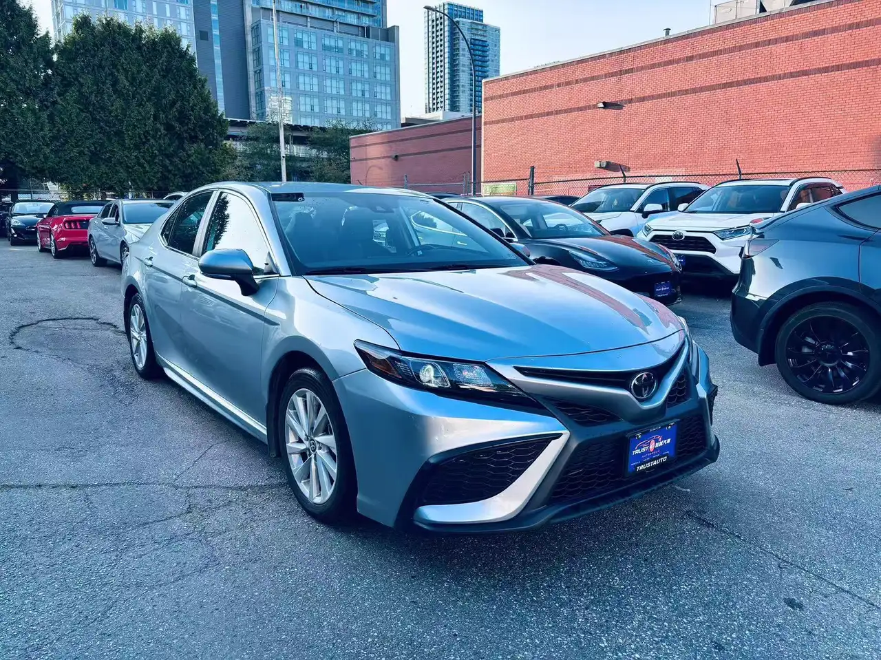 Toyota Camry photo Toyota Camry