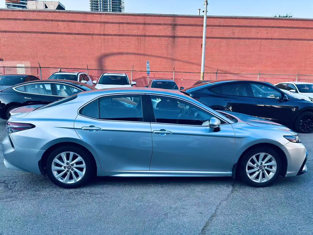 Toyota Camry photo Toyota Camry