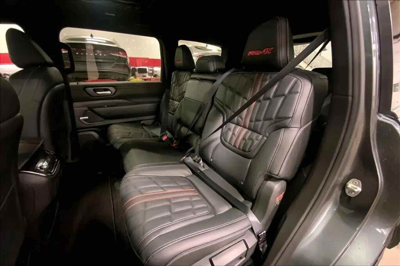 Nissan Armada fotografie Nissan Armada