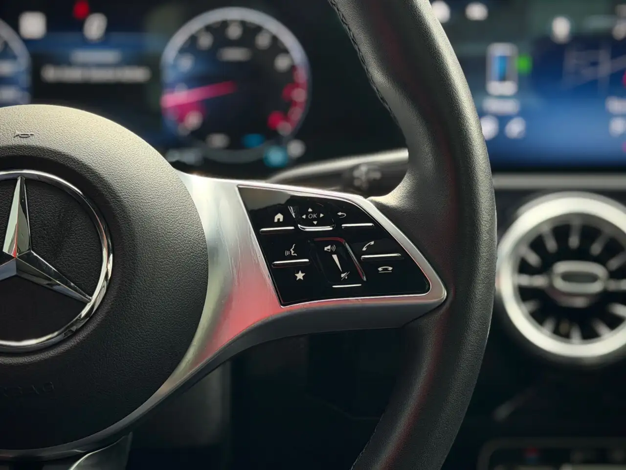 Mercedes-Benz CLA fotografie Mercedes-Benz CLA
