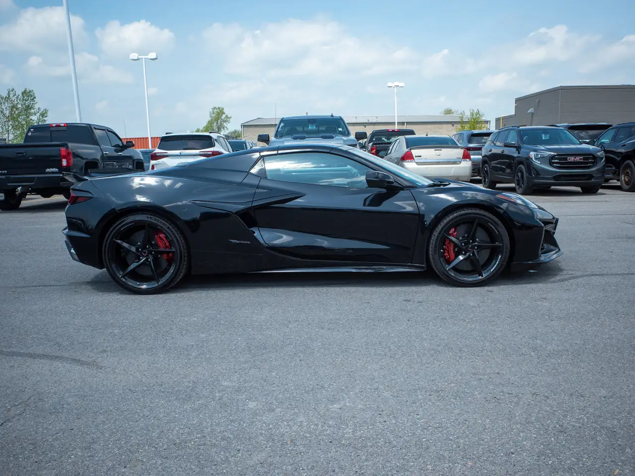 Chevrolet Corvette снимка Chevrolet Corvette