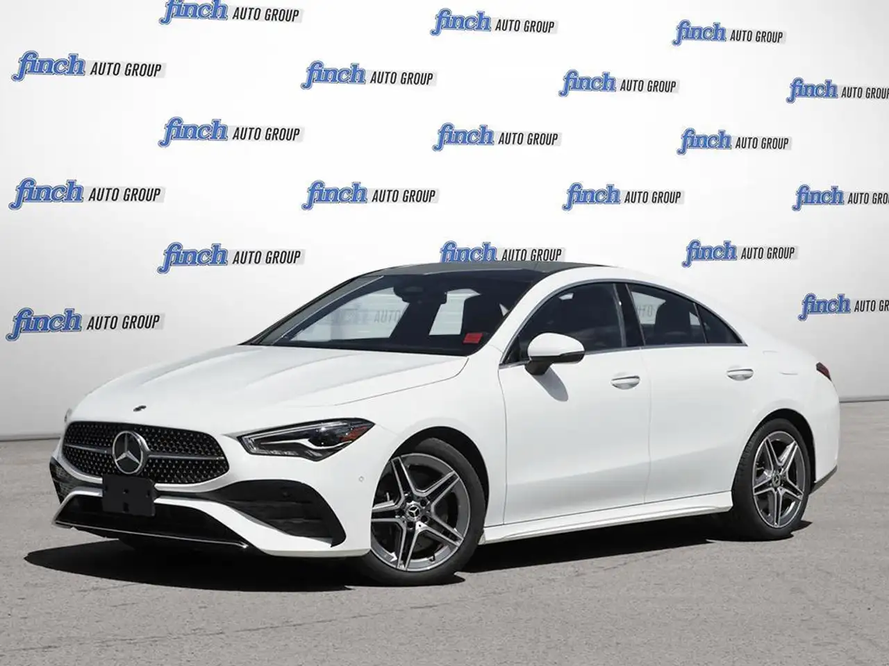 Mercedes-Benz CLA снимка Mercedes-Benz CLA