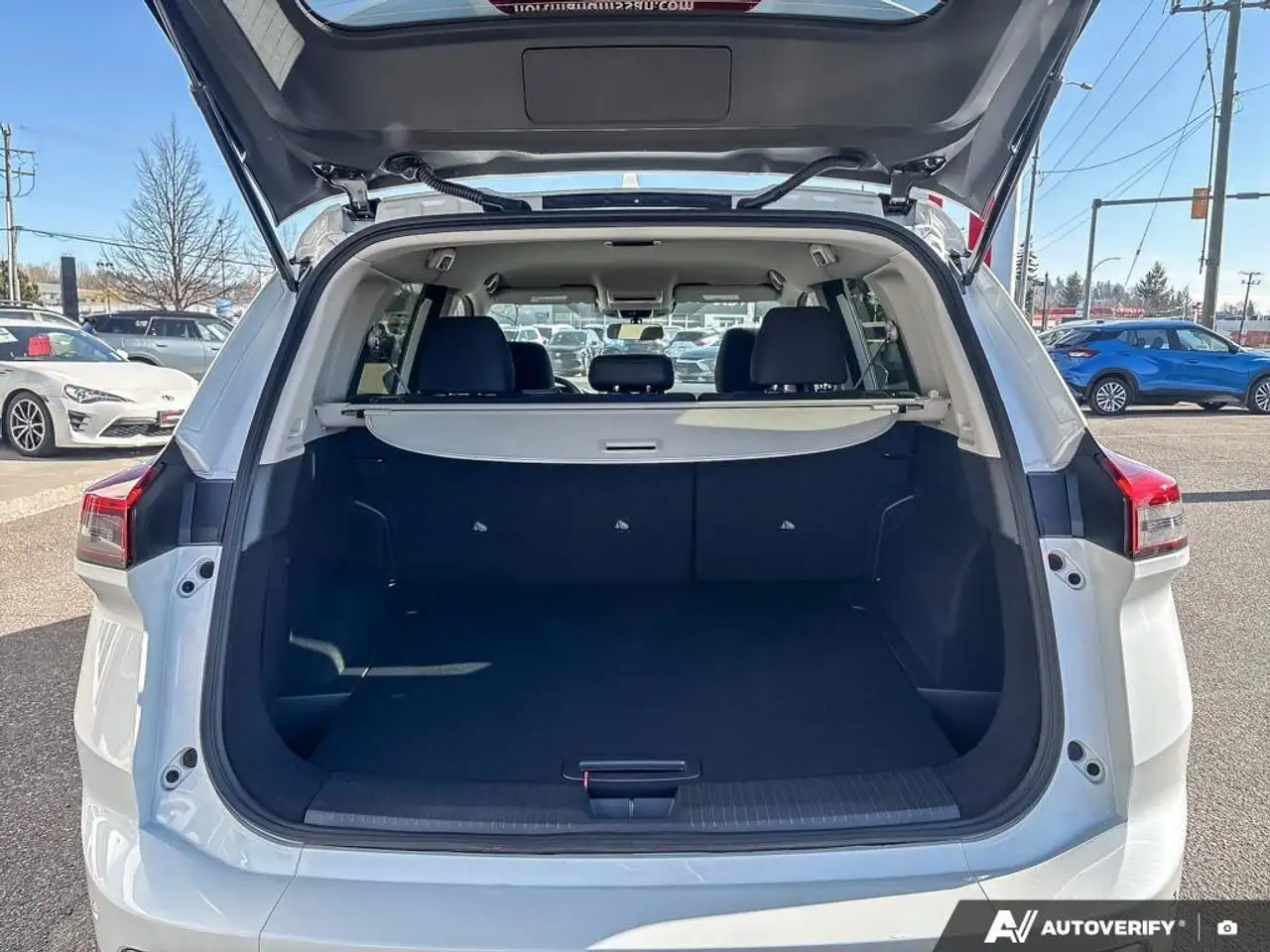 Nissan Rogue photo Nissan Rogue