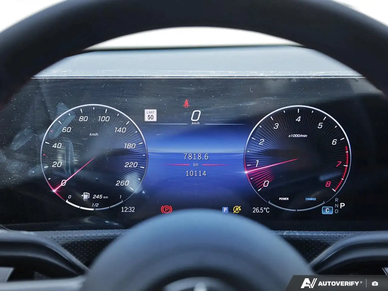 Mercedes-Benz CLA снимка Mercedes-Benz CLA