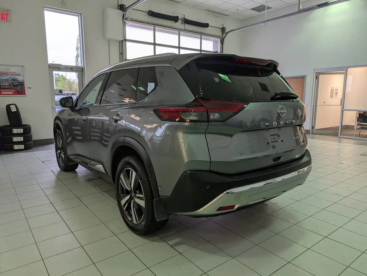Nissan Rogue fotografie Nissan Rogue