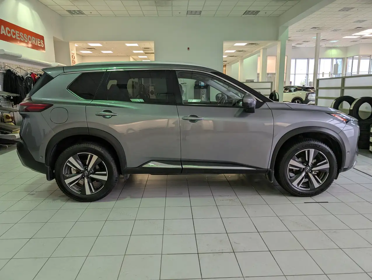 Nissan Rogue fotografie Nissan Rogue