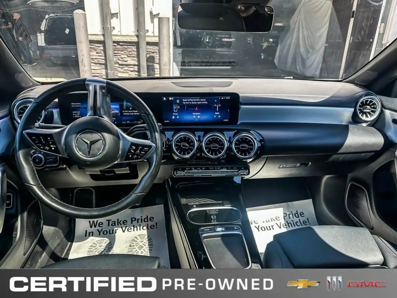 Mercedes-Benz CLA снимка Mercedes-Benz CLA