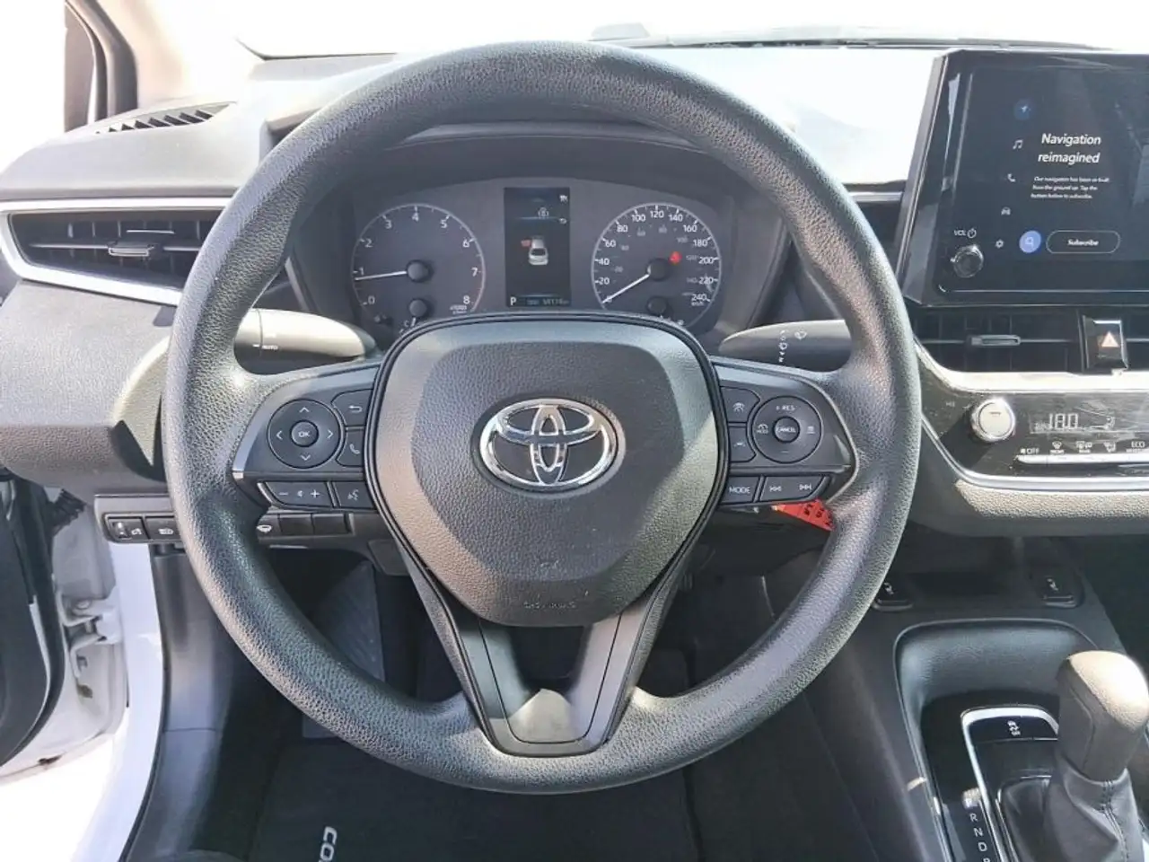 Toyota Corolla снимка Toyota Corolla