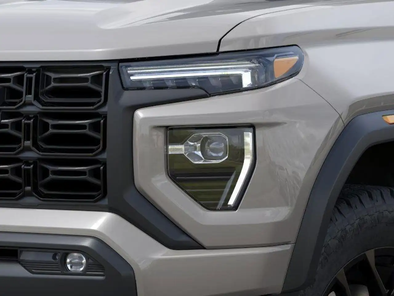 GMC Canyon photo GMC Canyon