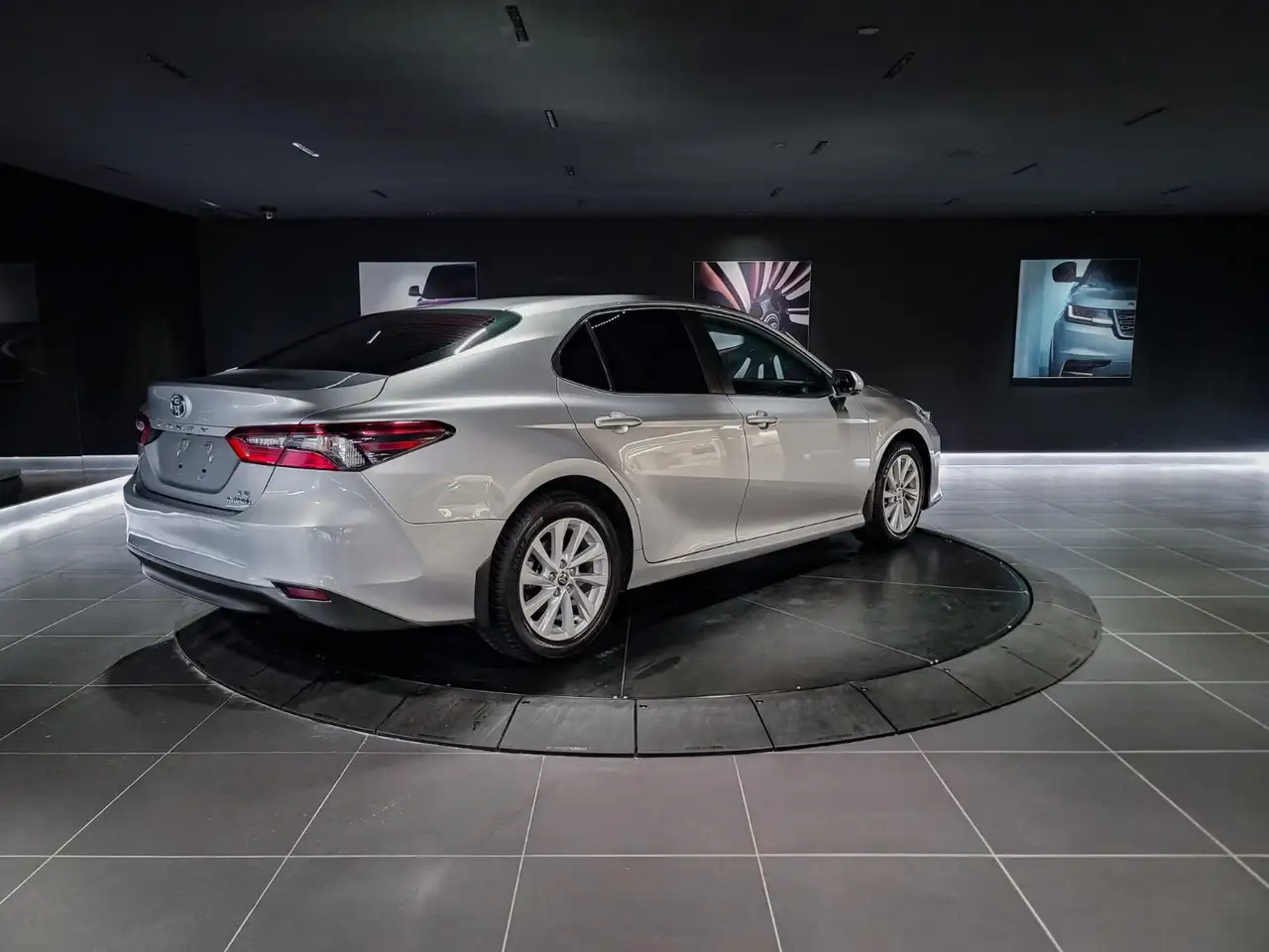 Toyota Camry fotografie Toyota Camry