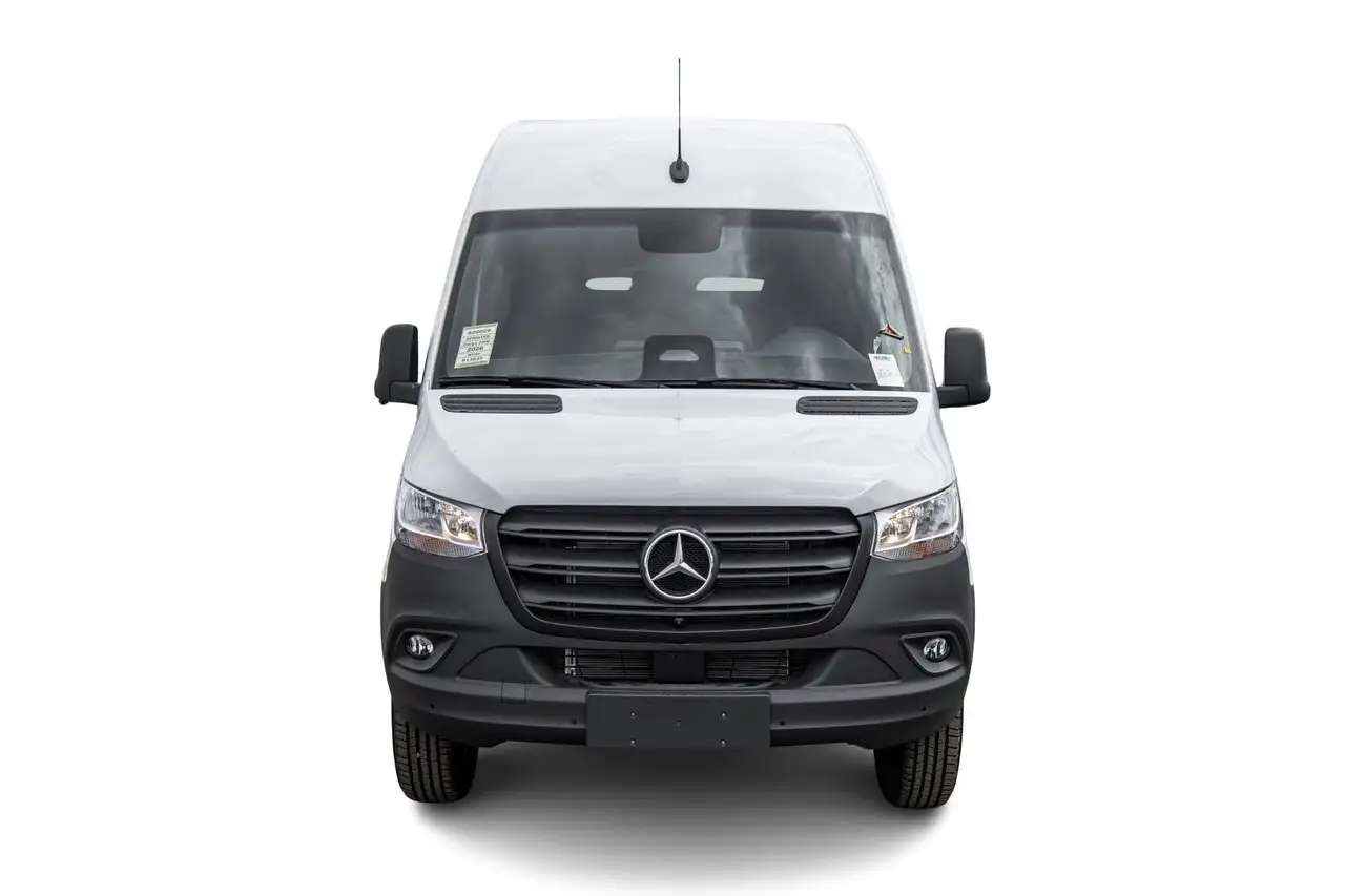 Mercedes-Benz Sprinter снимка Mercedes-Benz Sprinter