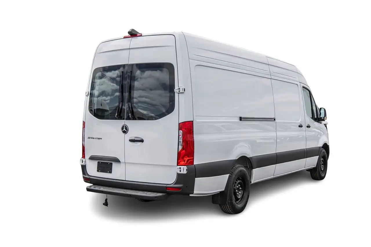 Mercedes-Benz Sprinter снимка Mercedes-Benz Sprinter