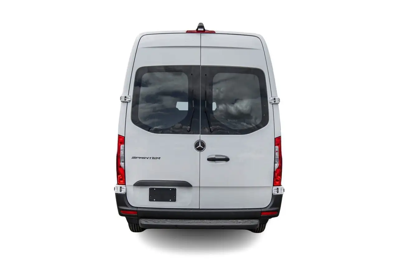 Mercedes-Benz Sprinter снимка Mercedes-Benz Sprinter