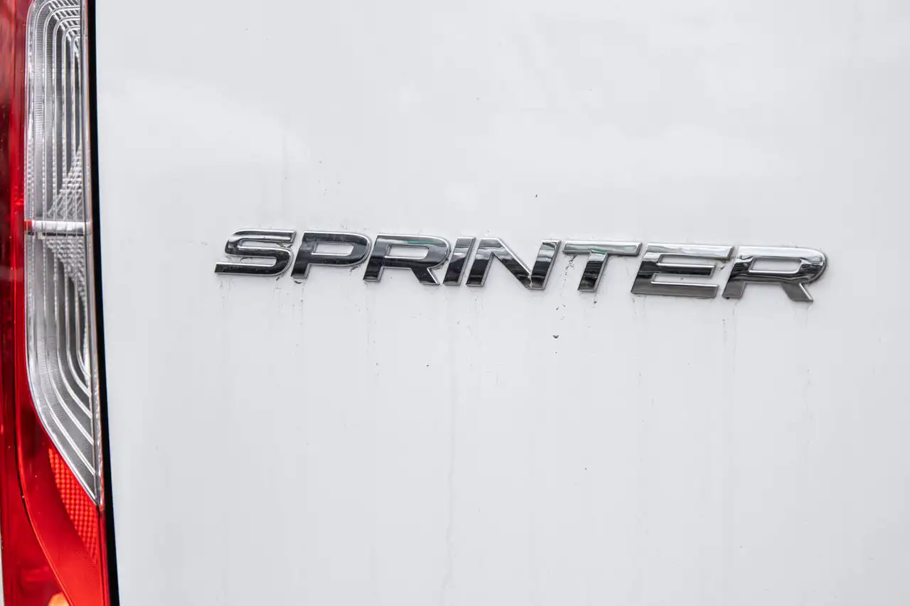 Mercedes-Benz Sprinter снимка Mercedes-Benz Sprinter