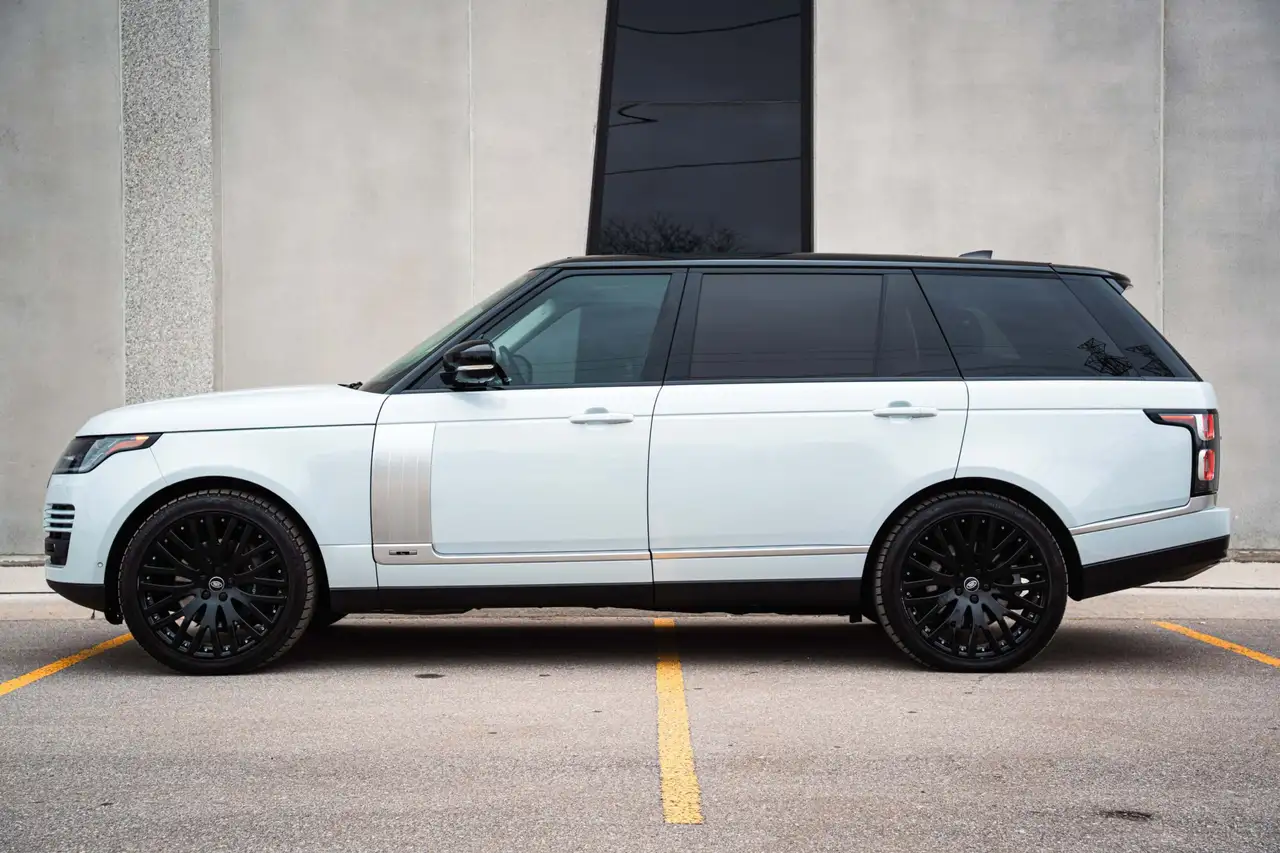 Land Rover Range Rover photo Land Rover Range Rover