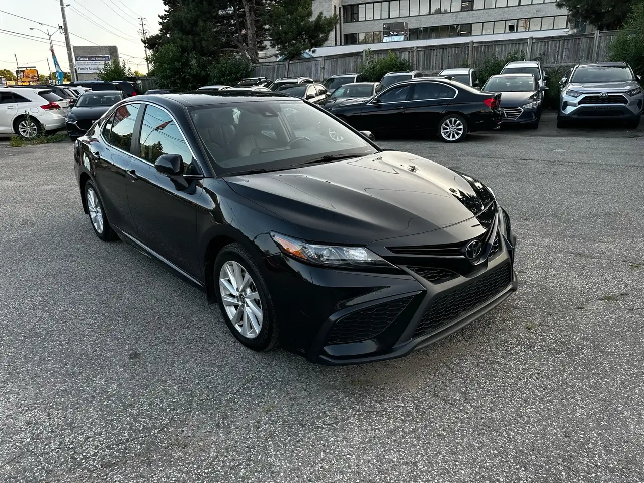 Toyota Camry photo Toyota Camry