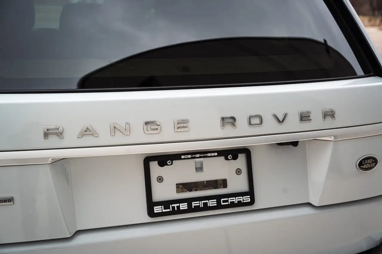 Land Rover Range Rover photo Land Rover Range Rover