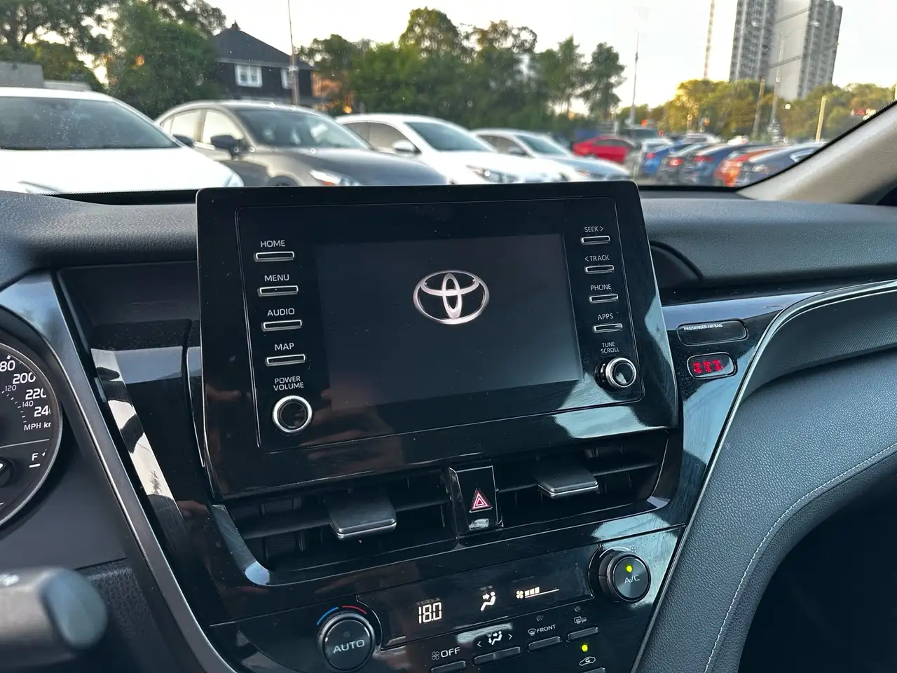 Toyota Camry photo Toyota Camry