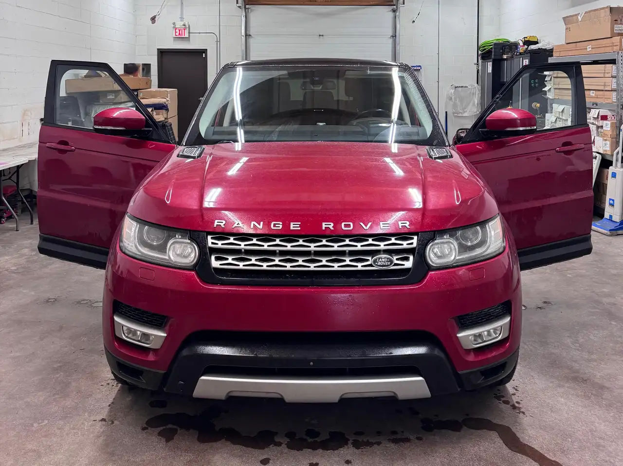 Land Rover Range Rover Sport photo Land Rover Range Rover Sport