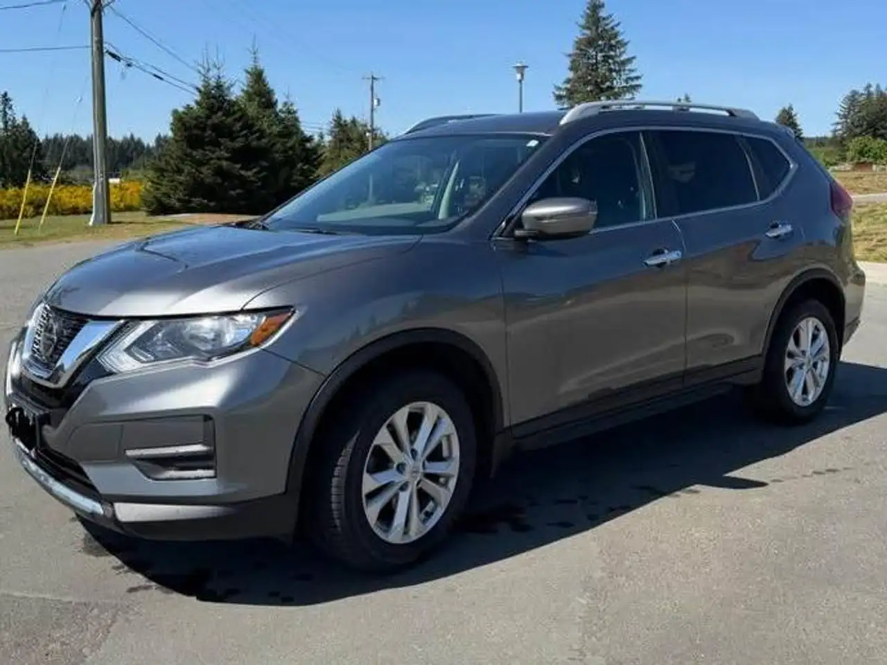 Nissan Rogue fotografie Nissan Rogue