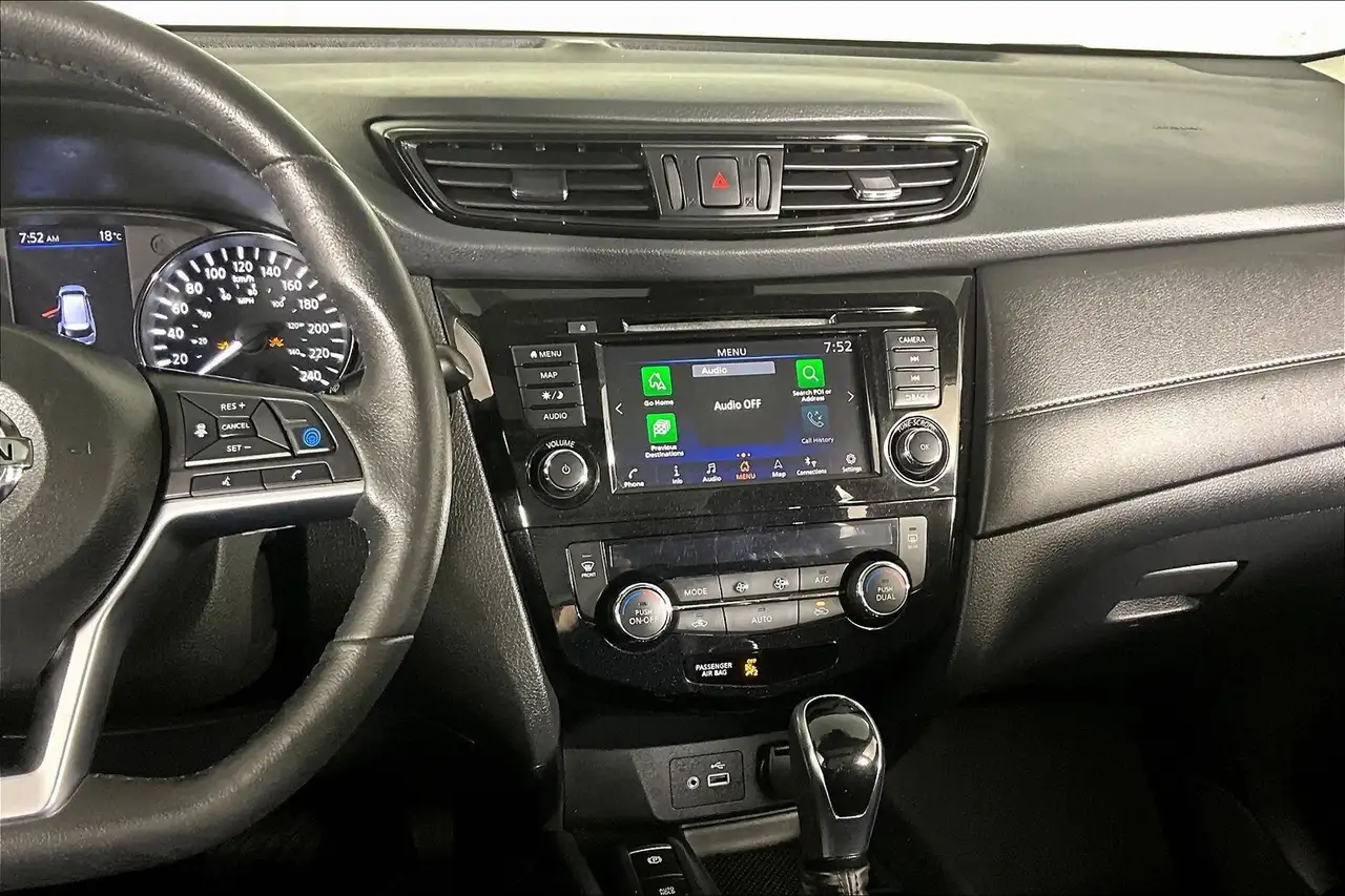 Nissan Rogue photo Nissan Rogue