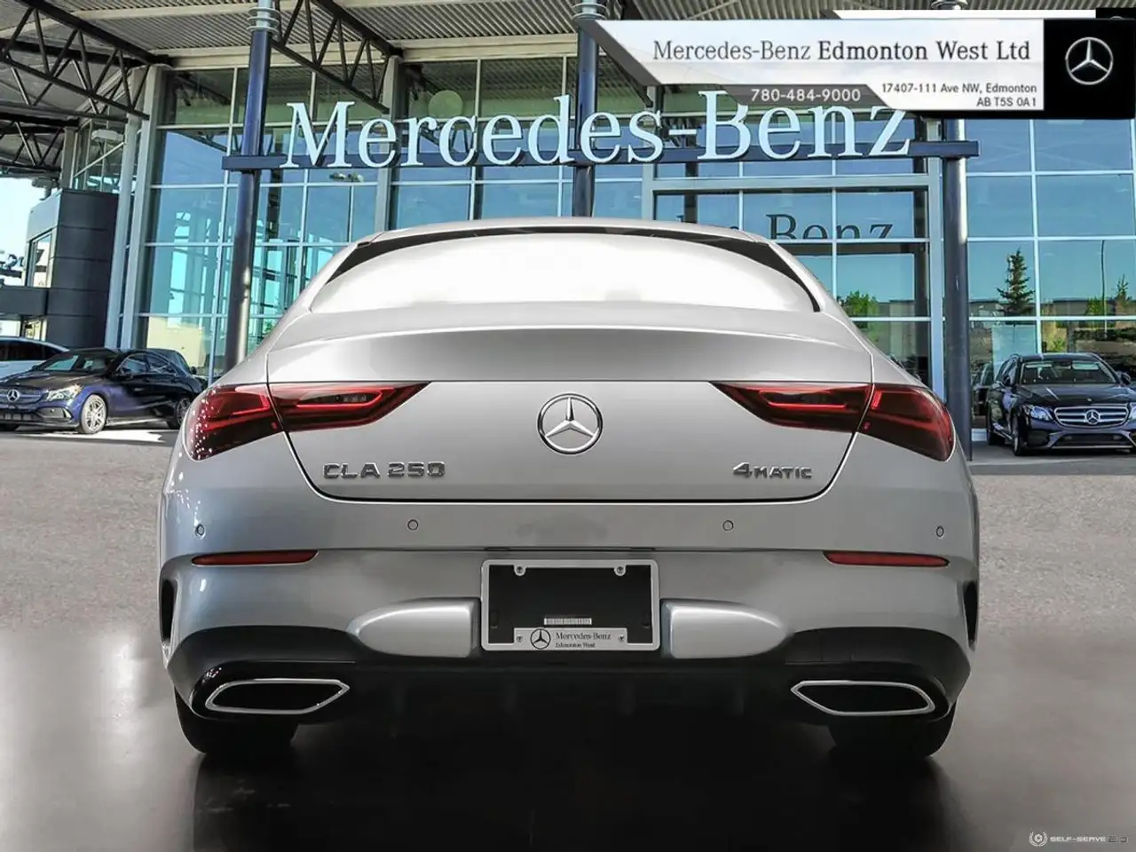 Mercedes-Benz CLA снимка Mercedes-Benz CLA