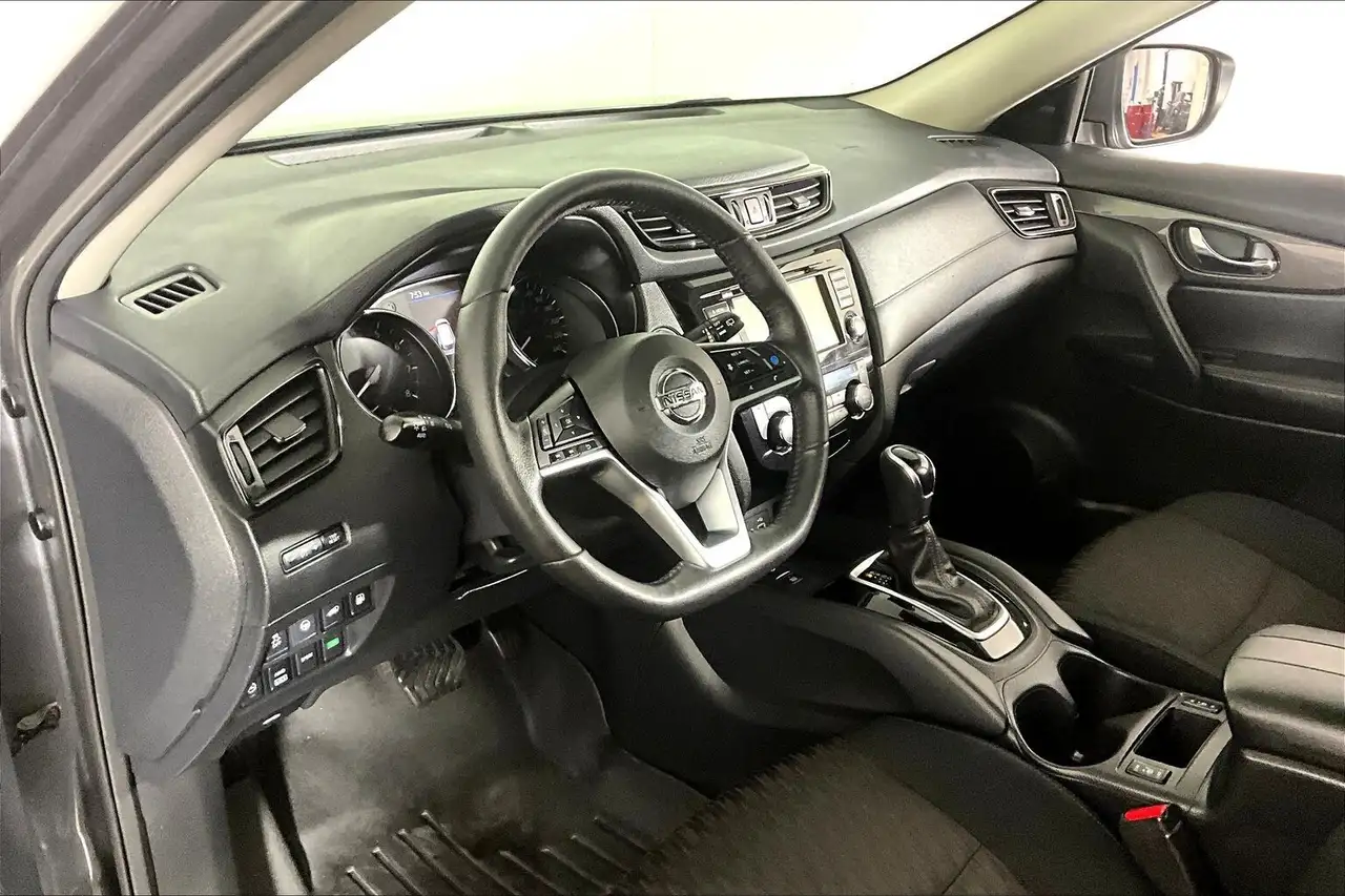 Nissan Rogue photo Nissan Rogue