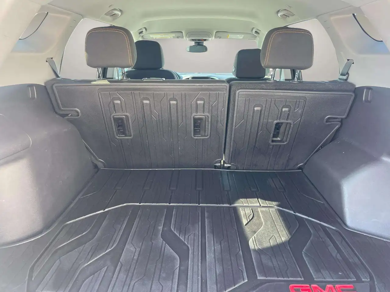GMC Terrain photo GMC Terrain