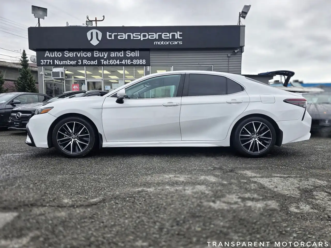 Toyota Camry снимка Toyota Camry