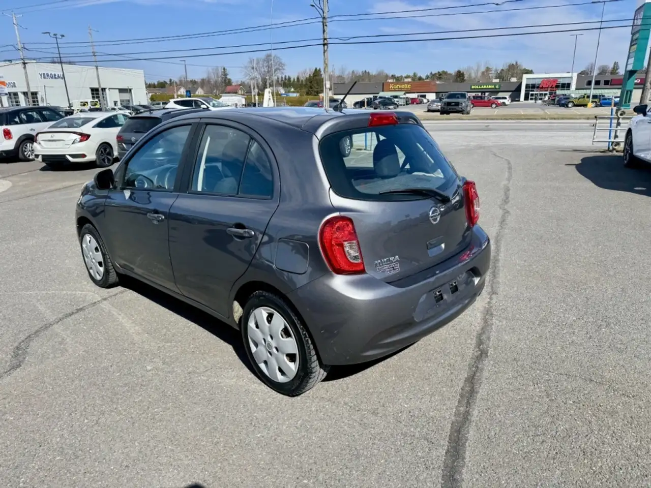 Nissan Micra снимка Nissan Micra