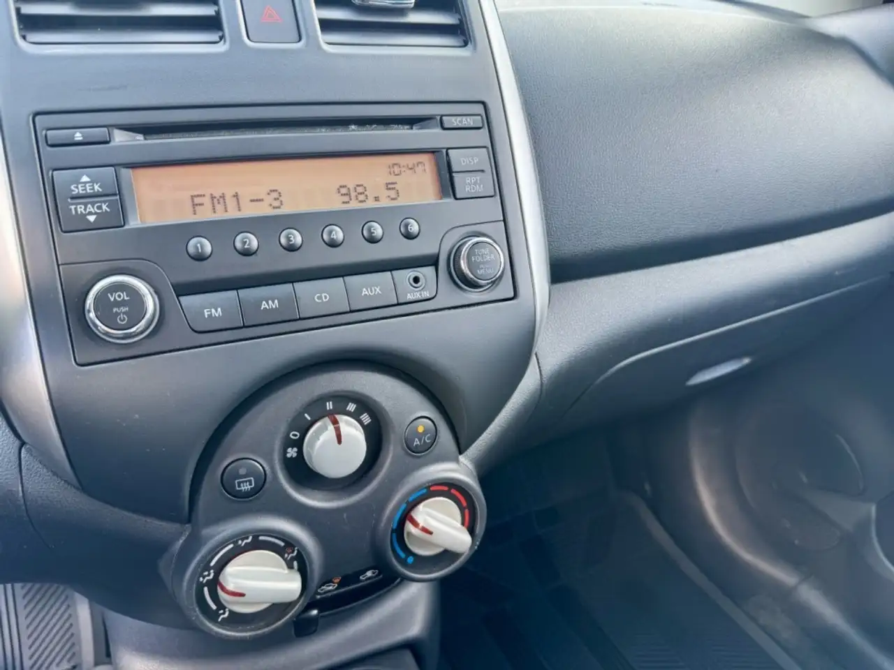 Nissan Micra снимка Nissan Micra