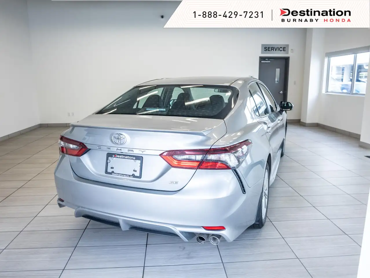 Toyota Camry снимка Toyota Camry