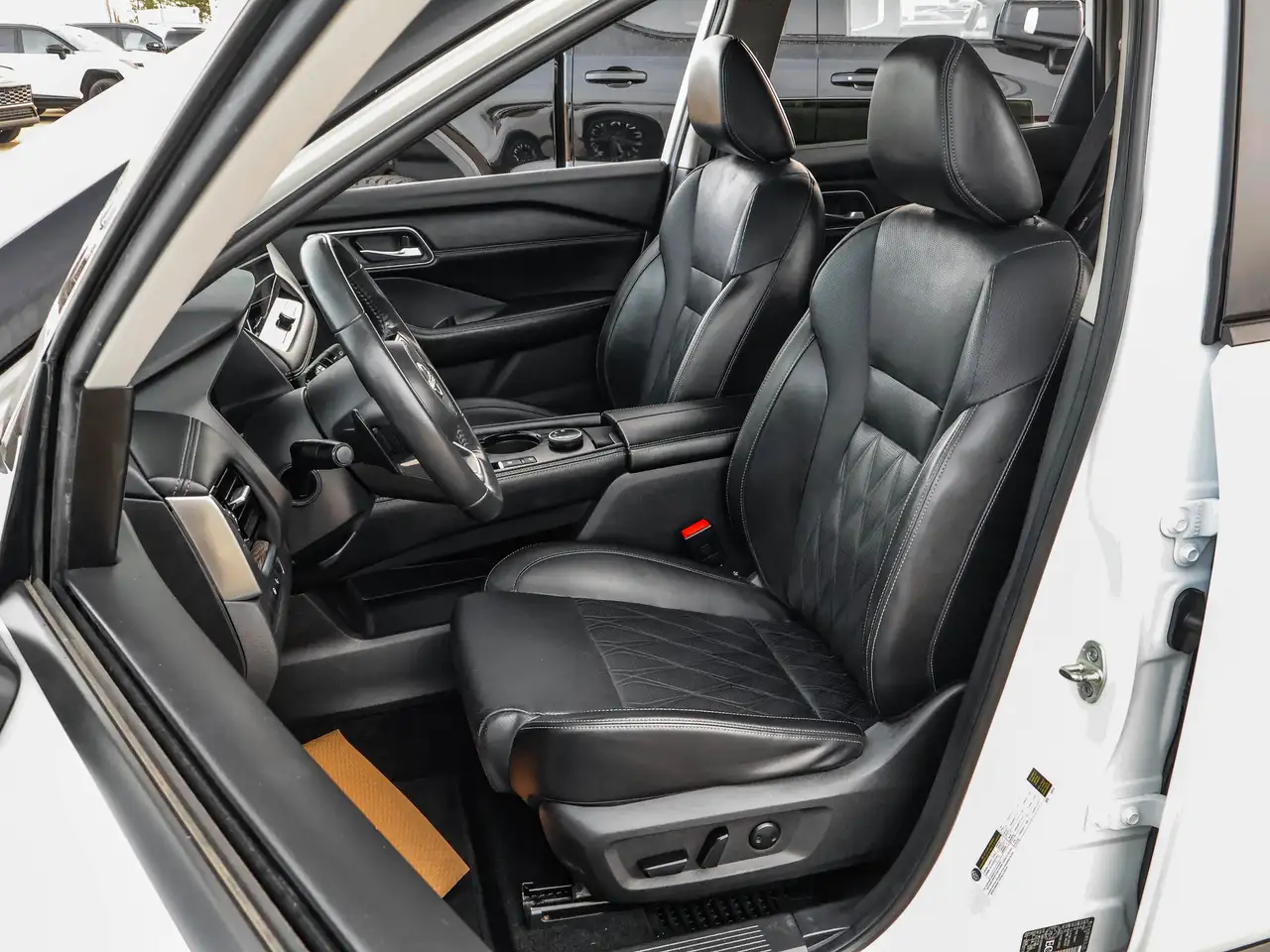 Nissan Rogue photo Nissan Rogue