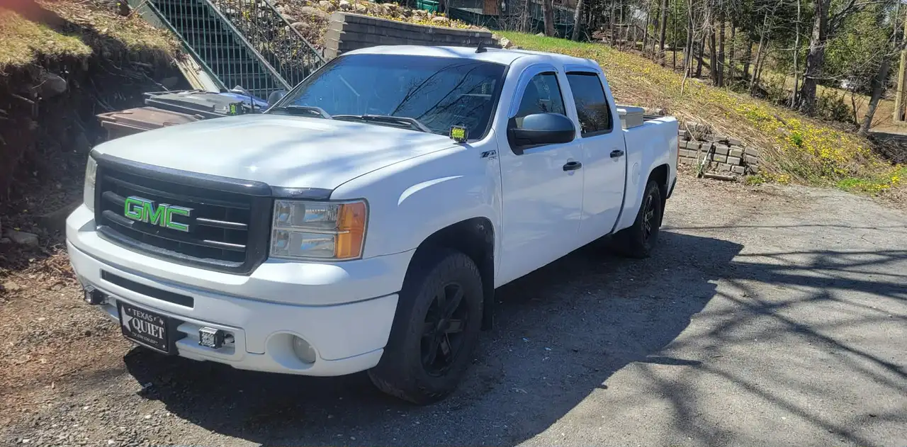 GMC Sierra 1500 снимка GMC Sierra 1500