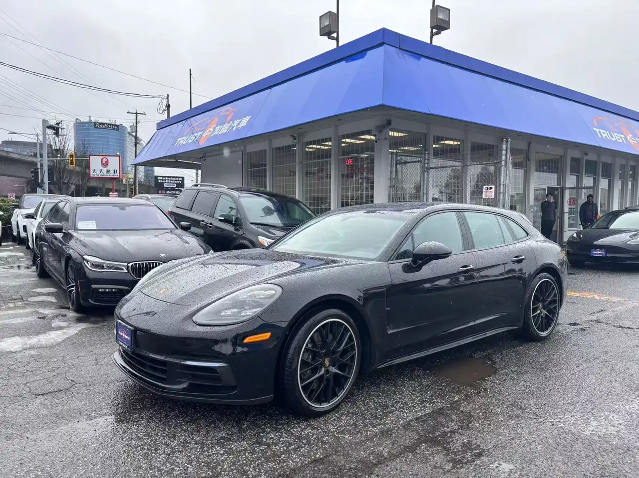 Porsche Panamera снимка Porsche Panamera