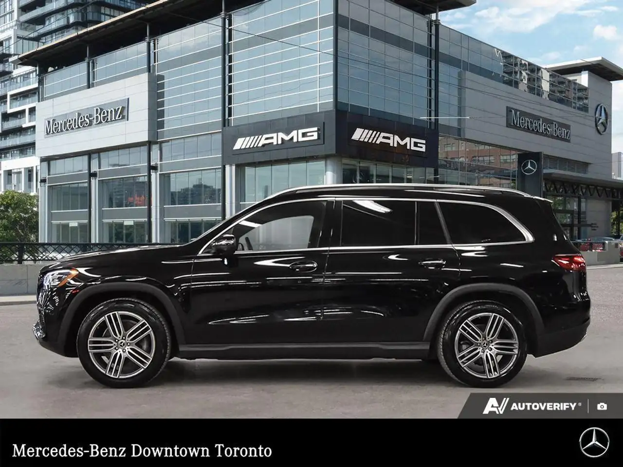 Mercedes-Benz GLS снимка Mercedes-Benz GLS