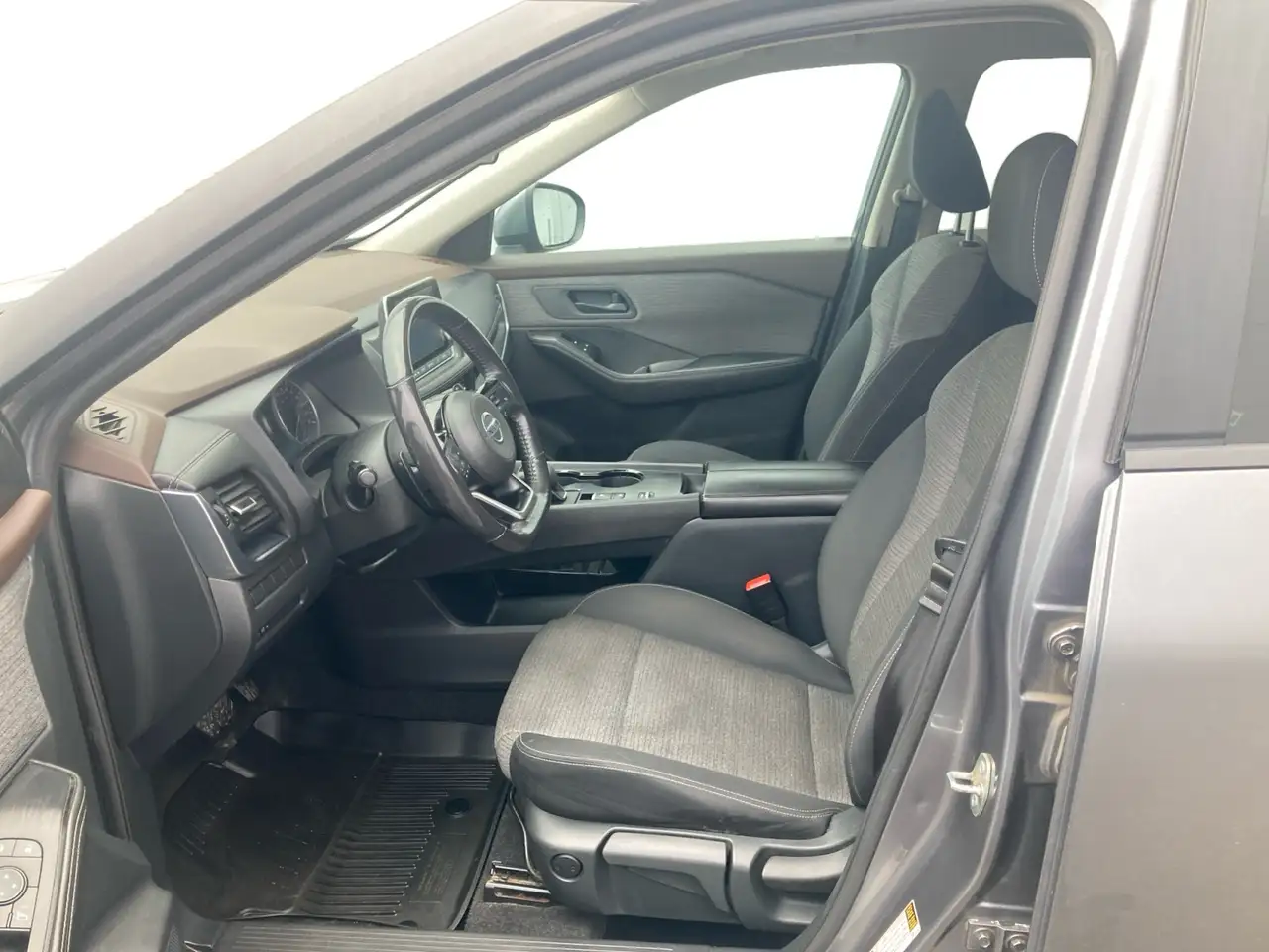 Nissan Rogue fotografie Nissan Rogue