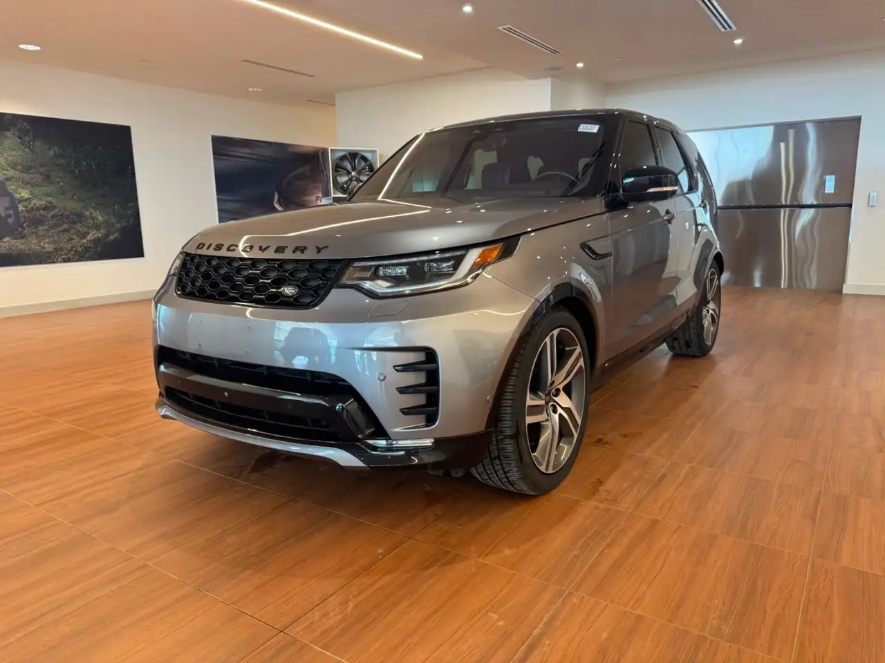 2022 Land Rover Discovery