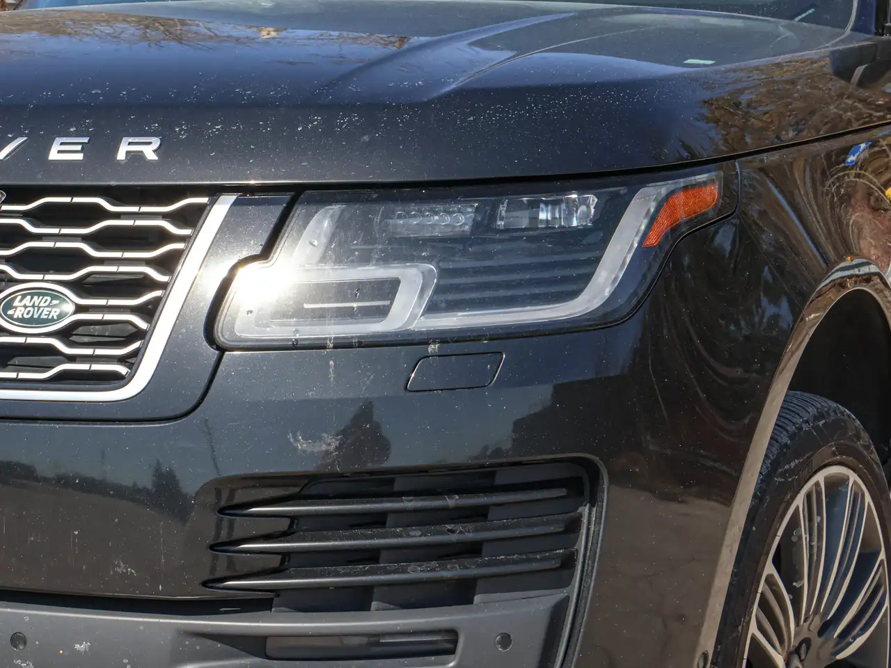 Land Rover Range Rover photo Land Rover Range Rover